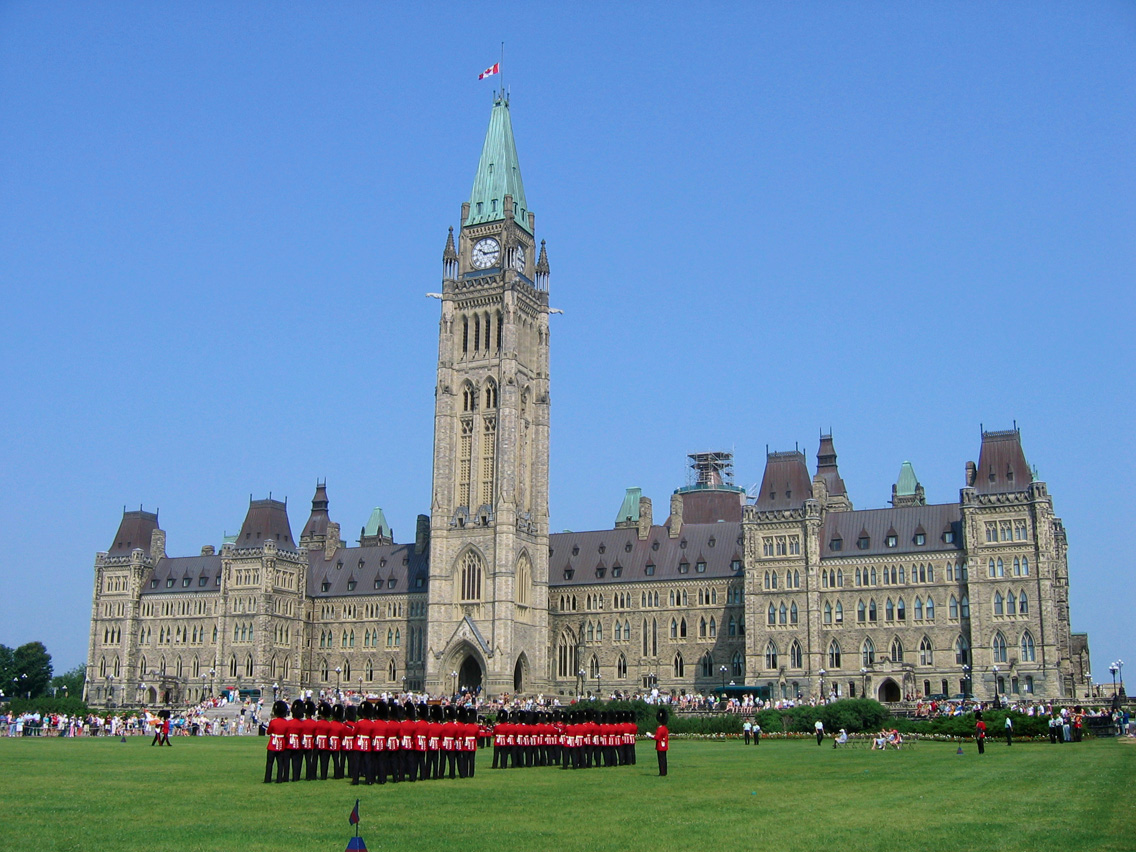 Канада. Оттава - парламент.